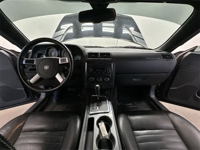 Thumbnail: 2009 Dodge Challenger - 16
