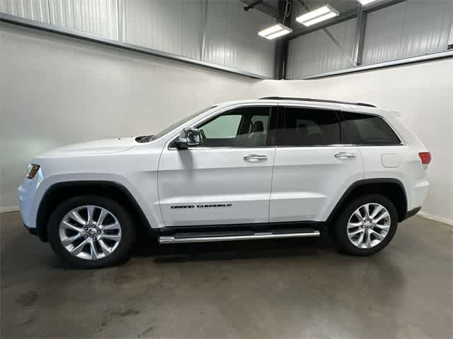 Used 2017 Jeep Grand Cherokee Limited with VIN 1C4RJFBG7HC803156 for sale in Moon Township, PA