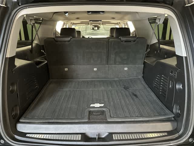 Thumbnail: 2017 Chevrolet Suburban - 27