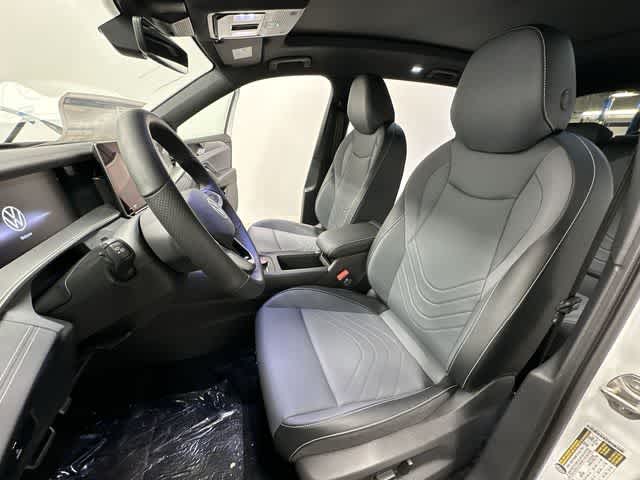 Thumbnail: 2026 Volkswagen Tiguan - 16