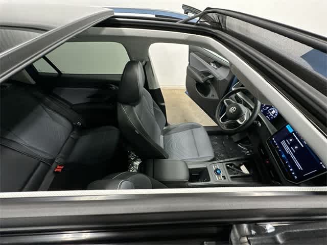 Thumbnail: 2026 Volkswagen Tiguan - 6