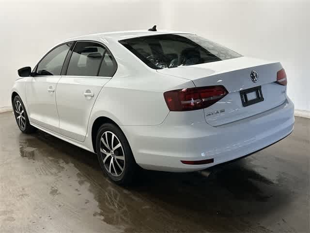Thumbnail: 2017 Volkswagen Jetta - 32