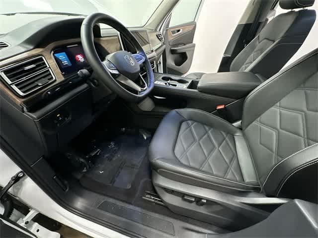 Thumbnail: 2025 Volkswagen Atlas - 15