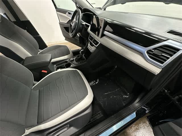 Thumbnail: 2026 Volkswagen Taos - 21