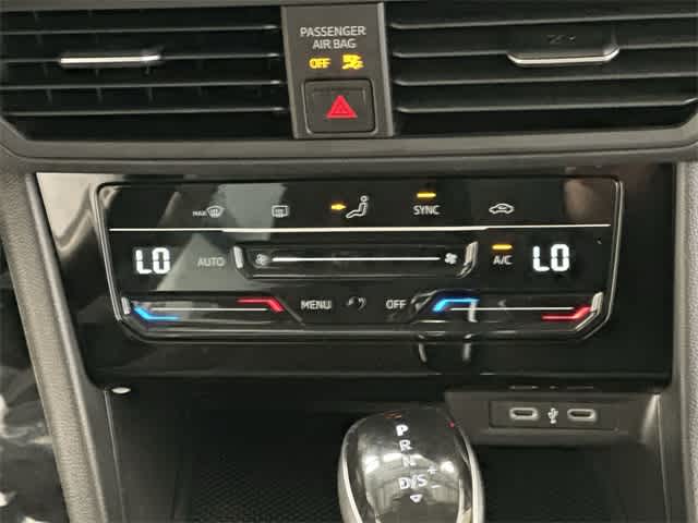 Thumbnail: 2026 Volkswagen Jetta - 14