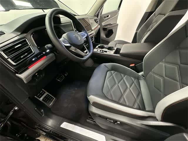 Thumbnail: 2026 Volkswagen Atlas - 16