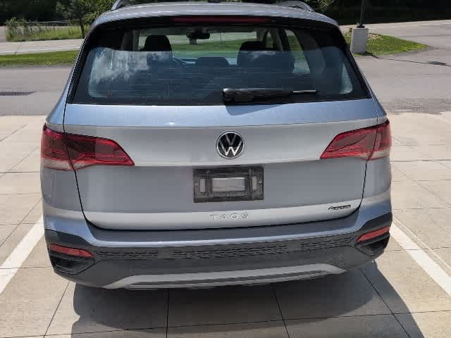 Thumbnail: 2024 Volkswagen Taos - 4