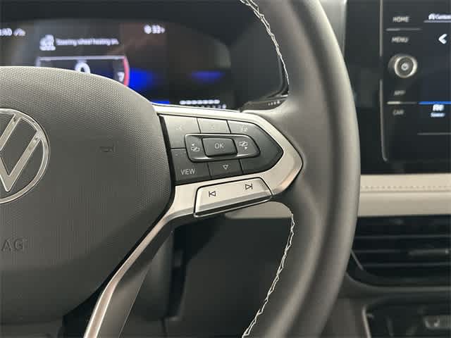 Thumbnail: 2025 Volkswagen Taos - 9