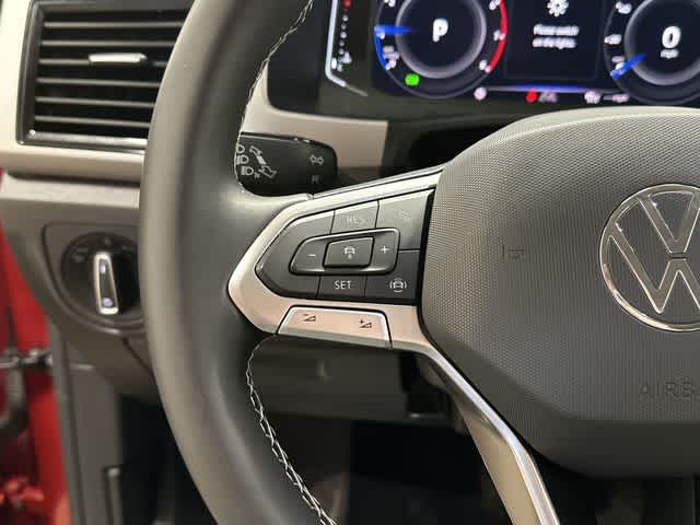 Thumbnail: 2022 Volkswagen Atlas - 8