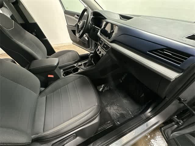 Thumbnail: 2023 Volkswagen Taos - 20