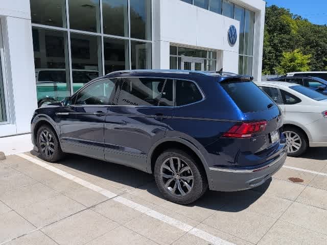 Thumbnail: 2022 Volkswagen Tiguan - 2