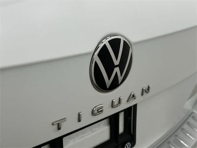 Thumbnail: 2022 Volkswagen Tiguan - 29