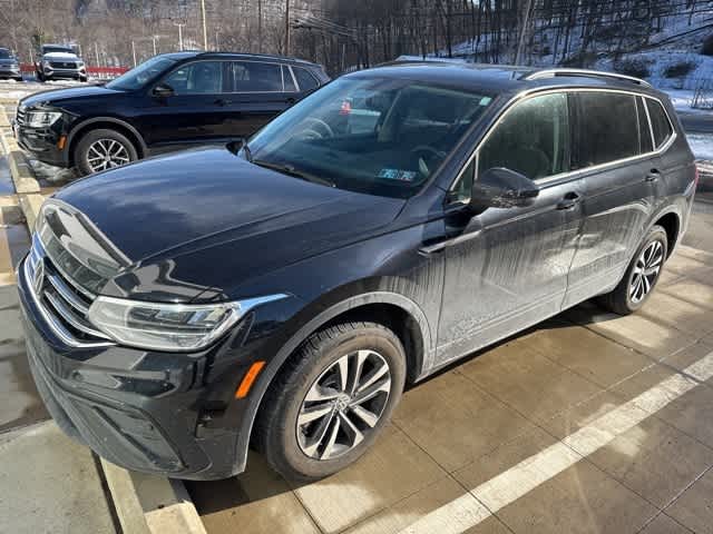 Thumbnail: 2022 Volkswagen Tiguan - 1