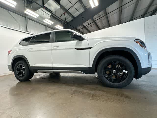 Thumbnail: 2026 Volkswagen Atlas - 3