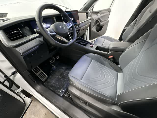 Thumbnail: 2026 Volkswagen Tiguan - 16