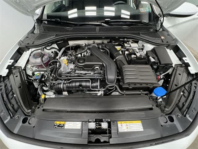 Thumbnail: 2025 Volkswagen Jetta - 25