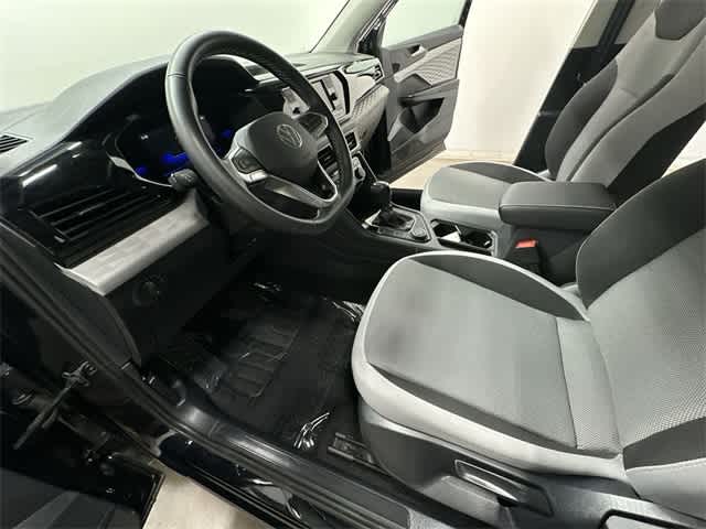 Thumbnail: 2023 Volkswagen Taos - 16