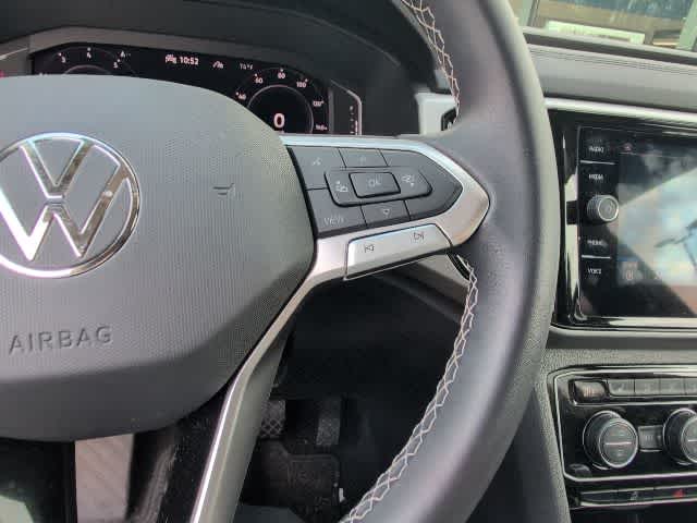 Thumbnail: 2023 Volkswagen Atlas - 19