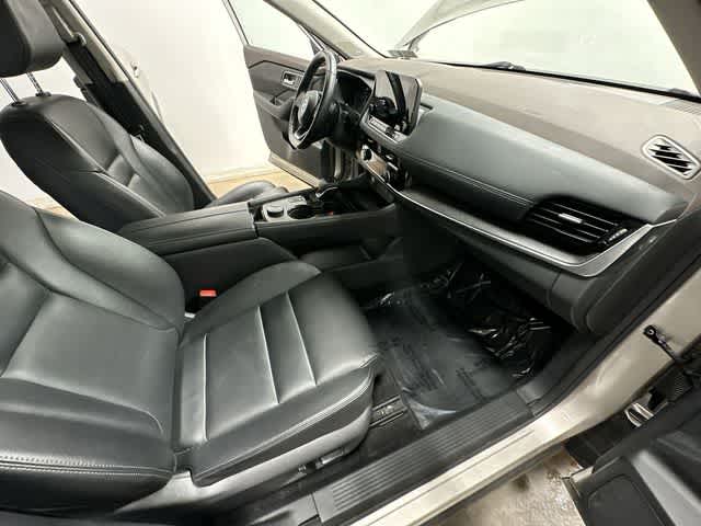 Thumbnail: 2021 Nissan Rogue - 22