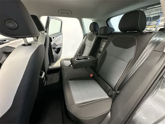 Thumbnail: 2025 Volkswagen Taos - 17