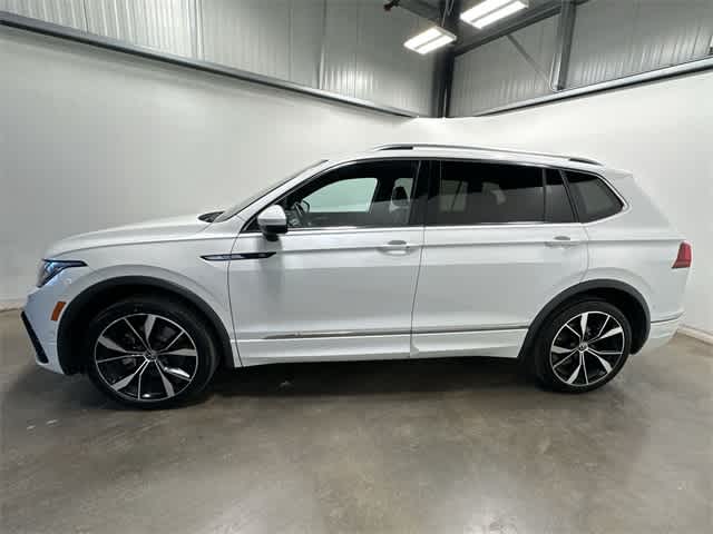 Thumbnail: 2022 Volkswagen Tiguan - 2