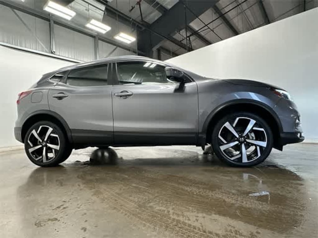 Used 2022 Nissan Rogue Sport SL SUV