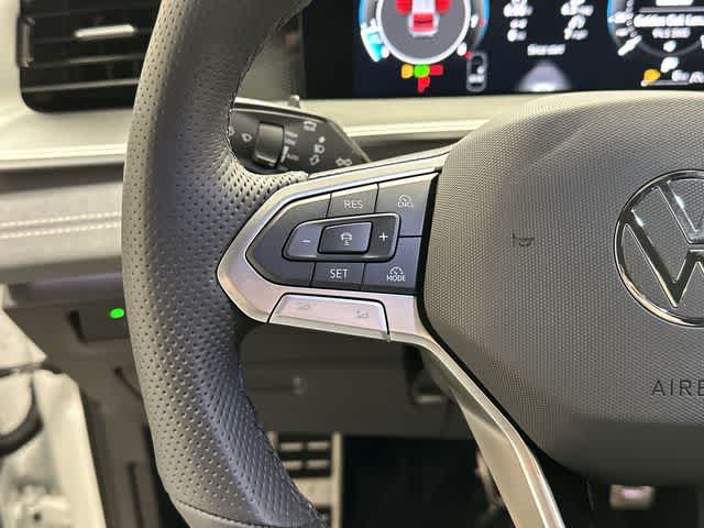 Thumbnail: 2026 Volkswagen Tiguan - 9