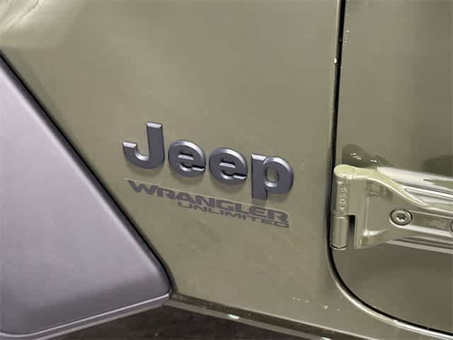 Thumbnail: 2022 Jeep Wrangler - 27