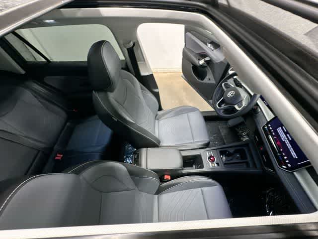Thumbnail: 2026 Volkswagen Tiguan - 6
