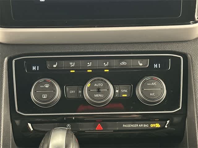 Thumbnail: 2022 Volkswagen Atlas - 15