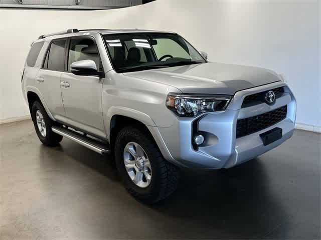 2019 Toyota 4Runner SR5 30