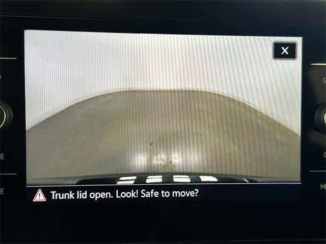 Thumbnail: 2025 Volkswagen Taos - 13