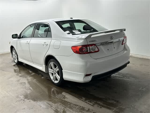 Thumbnail: 2013 Toyota Corolla - 28