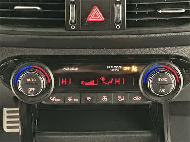 Thumbnail: 2023 Kia Forte - 16