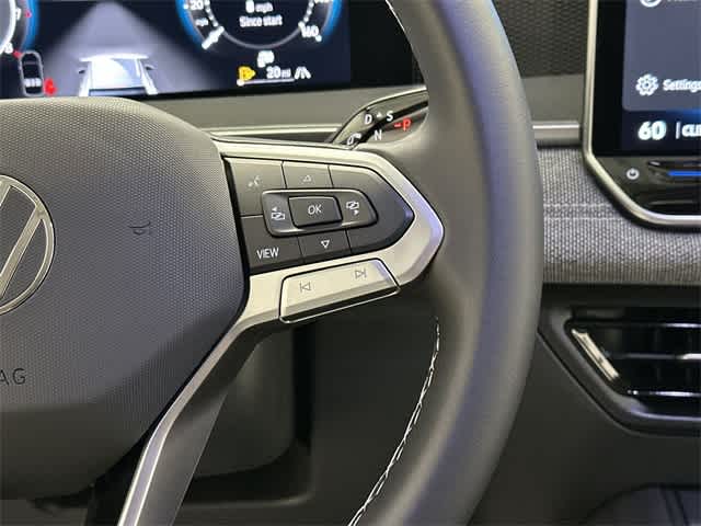 Thumbnail: 2025 Volkswagen Tiguan - 9