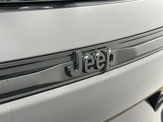 Thumbnail: 2023 Jeep Grand Cherokee - 27