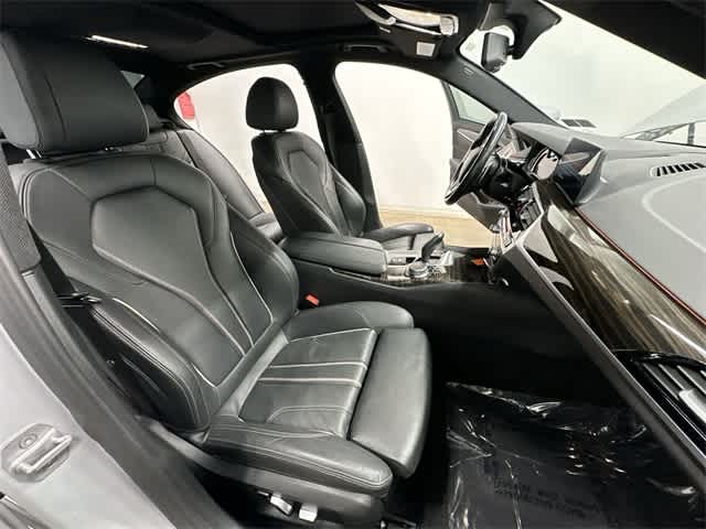 Thumbnail: 2018 BMW 5 Series - 22