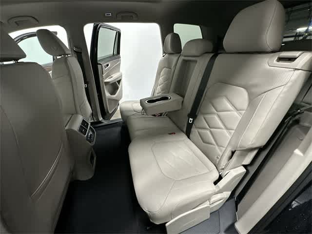 Thumbnail: 2026 Volkswagen Atlas - 18