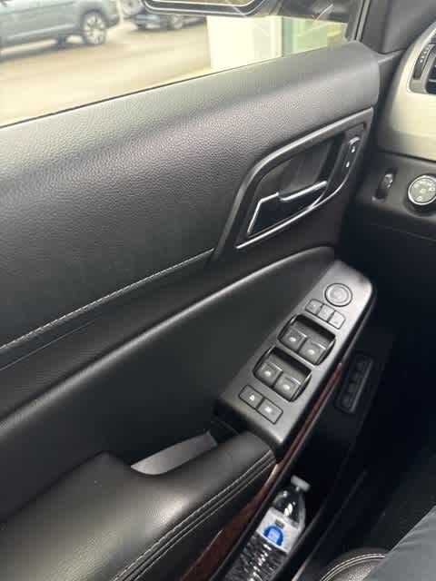 Thumbnail: 2016 GMC Yukon - 18