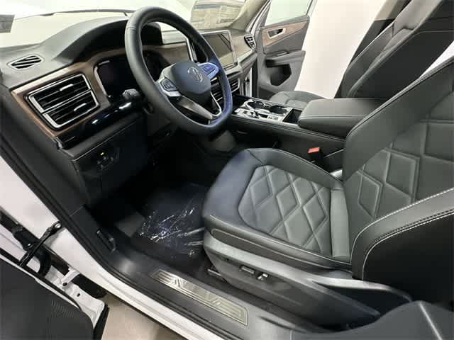 Thumbnail: 2026 Volkswagen Atlas - 16