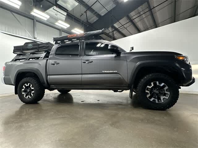 Thumbnail: 2021 Toyota Tacoma - 3