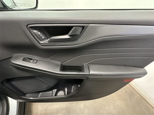 Thumbnail: 2023 Ford Escape - 22