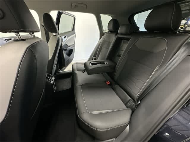 Thumbnail: 2025 Volkswagen Taos - 18