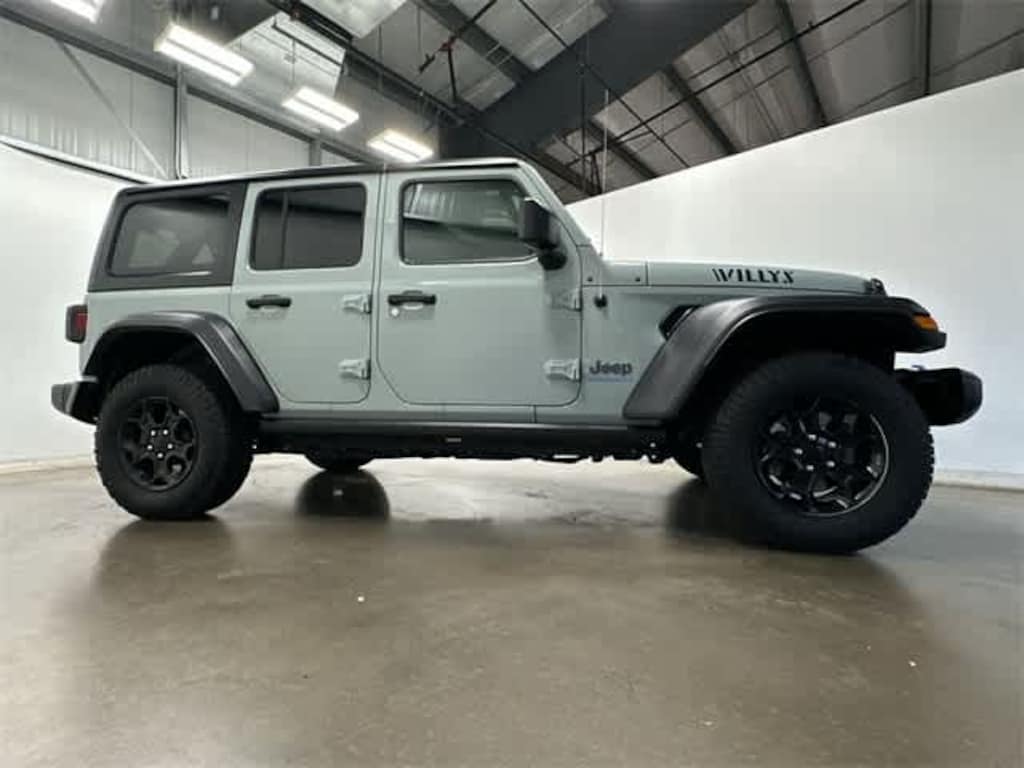 Used 2023 Jeep Wrangler 4xe SUV