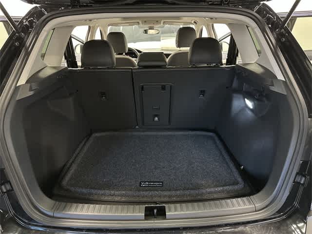 Thumbnail: 2025 Volkswagen Taos - 24