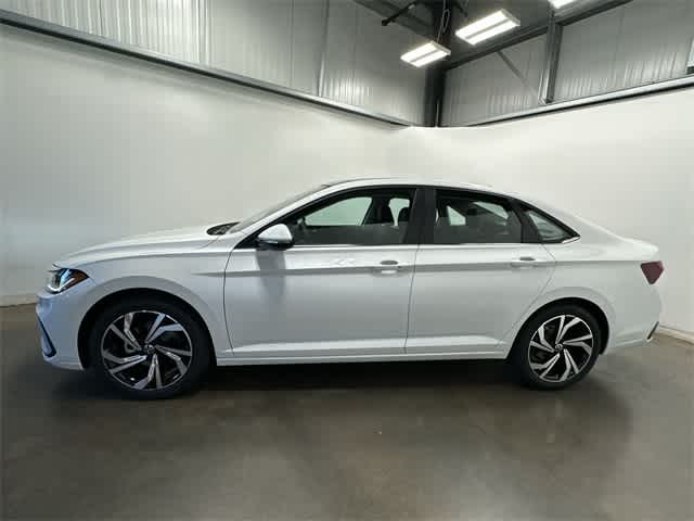 Thumbnail: 2026 Volkswagen Jetta - 2