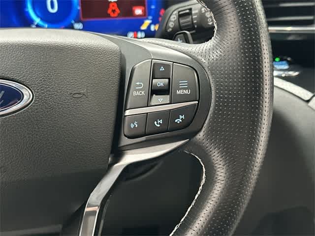 Thumbnail: 2020 Ford Explorer - 9