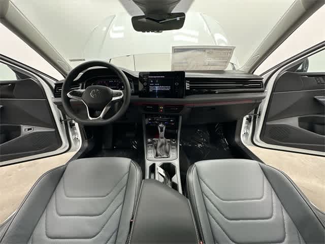 Thumbnail: 2026 Volkswagen Jetta - 21