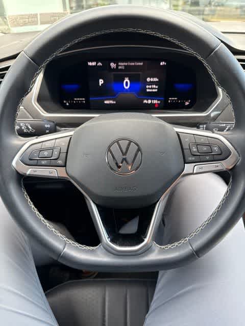 Thumbnail: 2023 Volkswagen Tiguan - 9