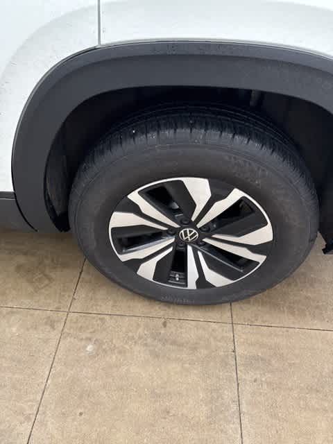 Thumbnail: 2025 Volkswagen Atlas - 9